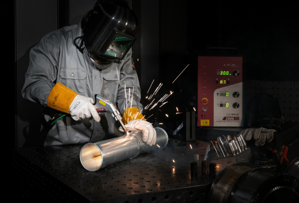 Lightweld hero 8 24 png 600px